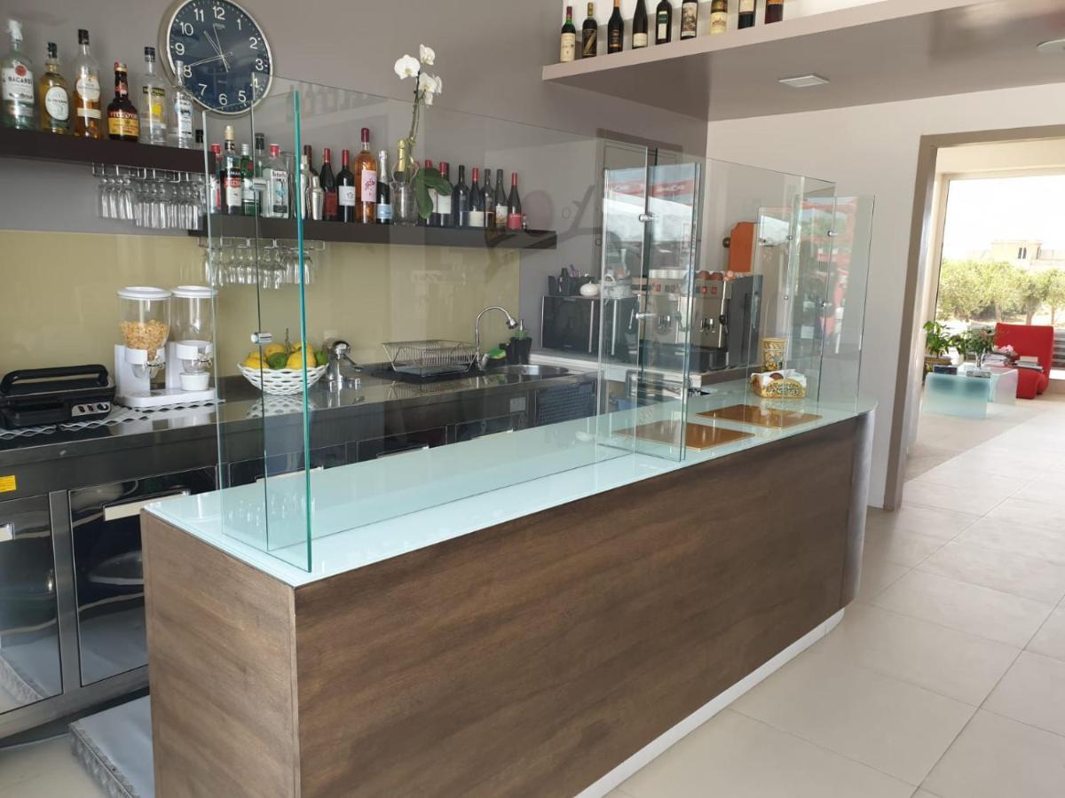 Villa Giadel Менфи Екстериор снимка