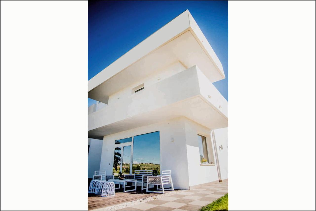 Villa Giadel Менфи Екстериор снимка