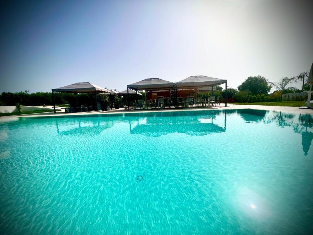 Villa Giadel Менфи Екстериор снимка