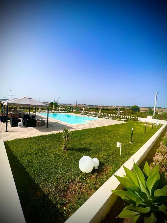Villa Giadel Менфи Екстериор снимка